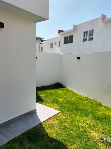 Casa en venta en Cañadas del Arroyo, Corregidora — foto 3 de 17