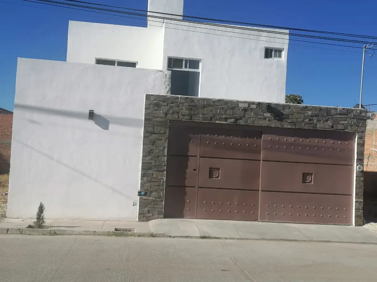 Casa en venta en Industrial Ladrillera, Durango — foto 1 de 11