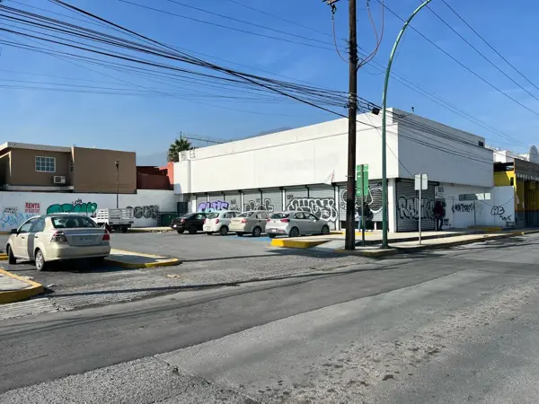 Local en renta en Mitras Centro, Monterrey — foto 3 de 7