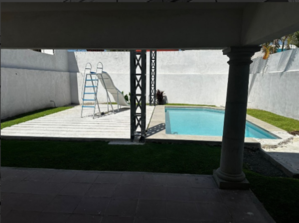 Casa en venta en Burgos Bugambilias, Temixco — foto 2 de 5