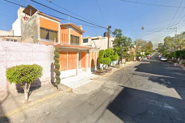 Casa en venta en Benito Juárez (La Aurora), Nezahualcóyotl — foto 2 de 10