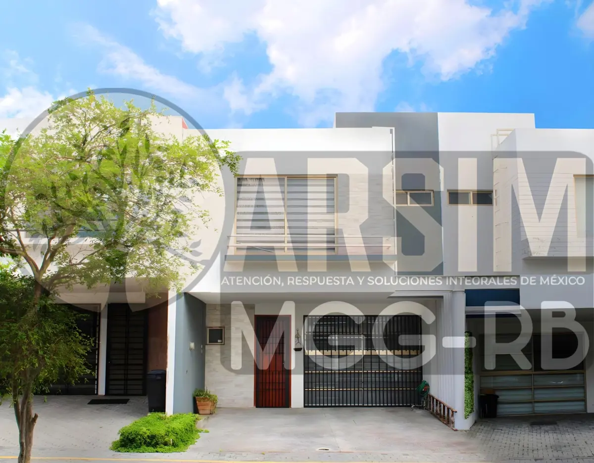 Casa en venta en San Agustin, Tlajomulco de Zúñiga — foto 1 de 58