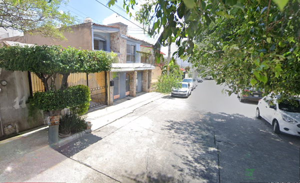 Casa en venta en Jardines Alcalde, Guadalajara — foto 3 de 9