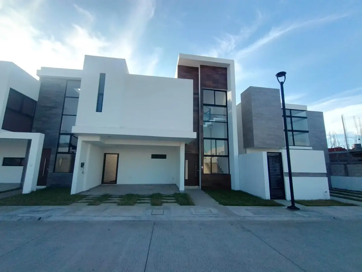 Casa en venta en Lomas del Sol, Alvarado — foto 1 de 30