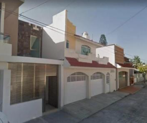Casa en venta en Jardines de Mocambo, Boca del Río — foto 3 de 8