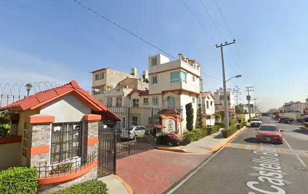 Casa en venta en Villa del Real, Tecámac — foto 2 de 5