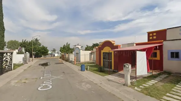 Casa en venta en Santa Cruz del Valle, Tlajomulco de Zúñiga — foto 2 de 8