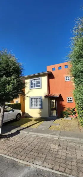 Casa en renta en Villas del Campo, Calimaya — foto 2 de 16