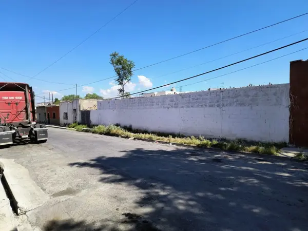 Terreno en venta en Saltillo Centro, Saltillo — foto 2 de 14