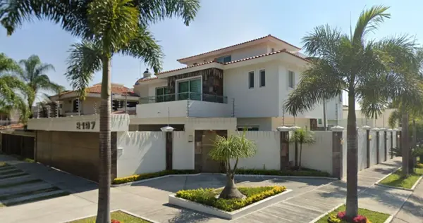Casa en venta en Bugambilias, Zapopan — foto 3 de 15