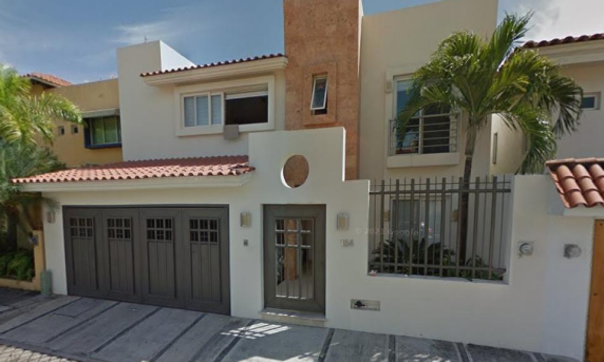 Casa en venta en Diaz Ordaz, Puerto Vallarta — foto 1 de 8