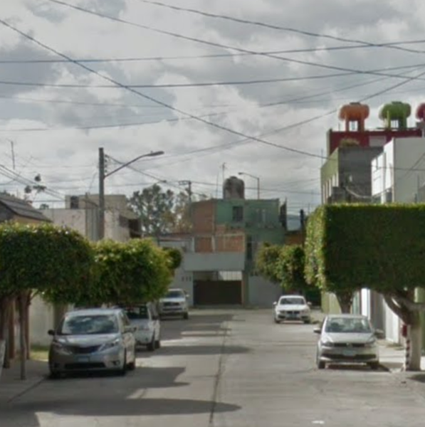 Casa en venta en Jardines de Celaya 1a Secc, Celaya — foto 2 de 10