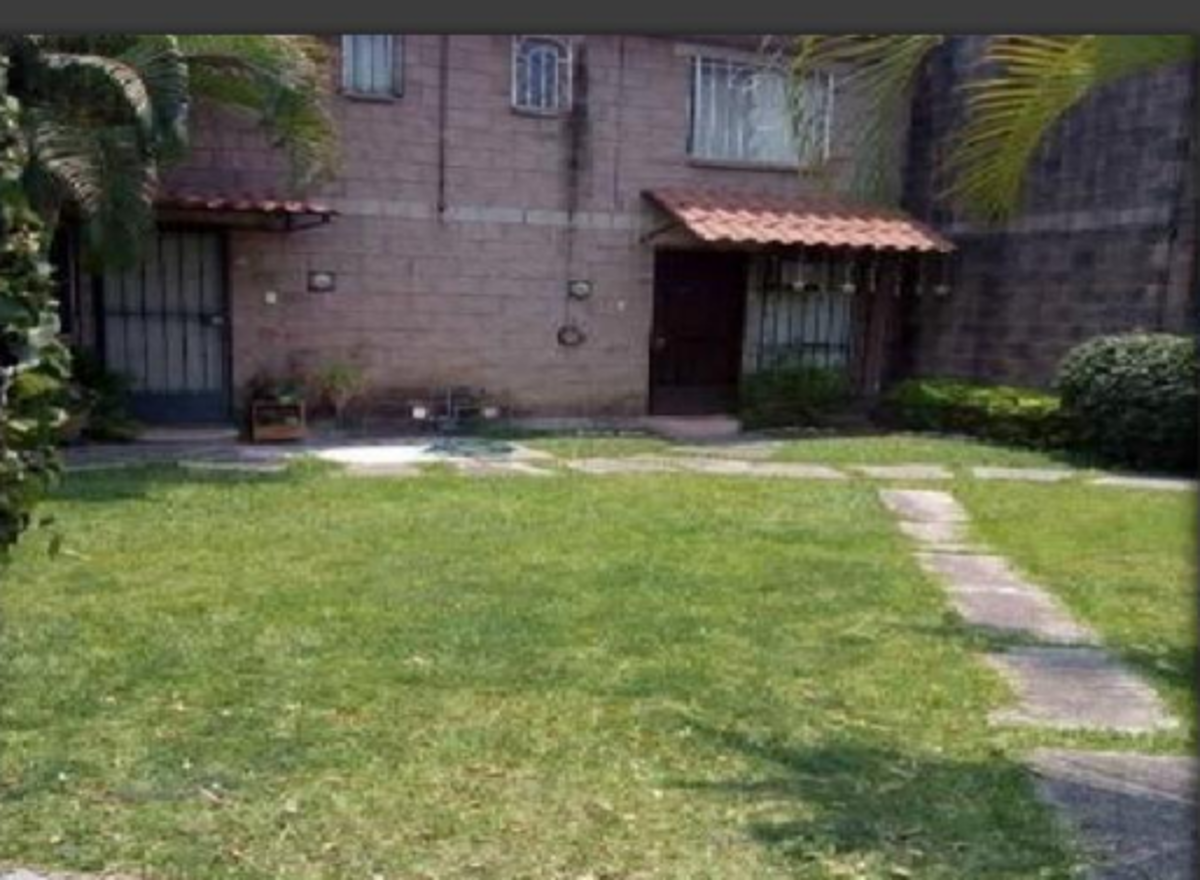 Casa en venta en Chipitlan, Cuernavaca — foto 1 de 10