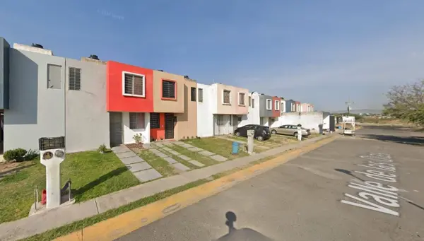 Casa en venta en Valle Dorado, Tlajomulco de Zúñiga — foto 3 de 7