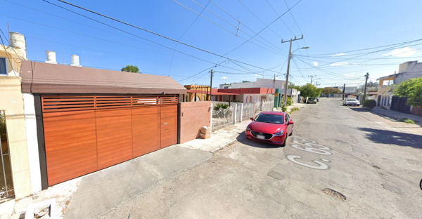 Casa en venta en Yucalpeten, Mérida — foto 2 de 11