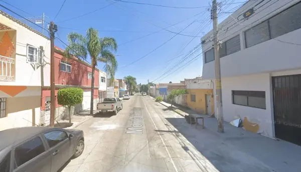 Casa en venta en Postes Cuates (Federalismo), Guadalajara — foto 2 de 7
