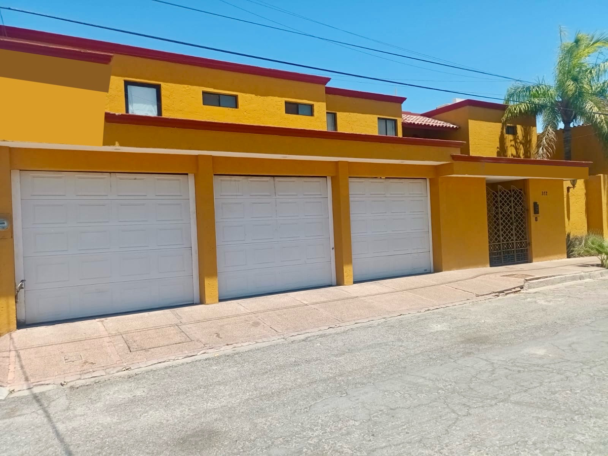 Casa en venta en Residencial Campestre la Rosita, Torreón — foto 1 de 27