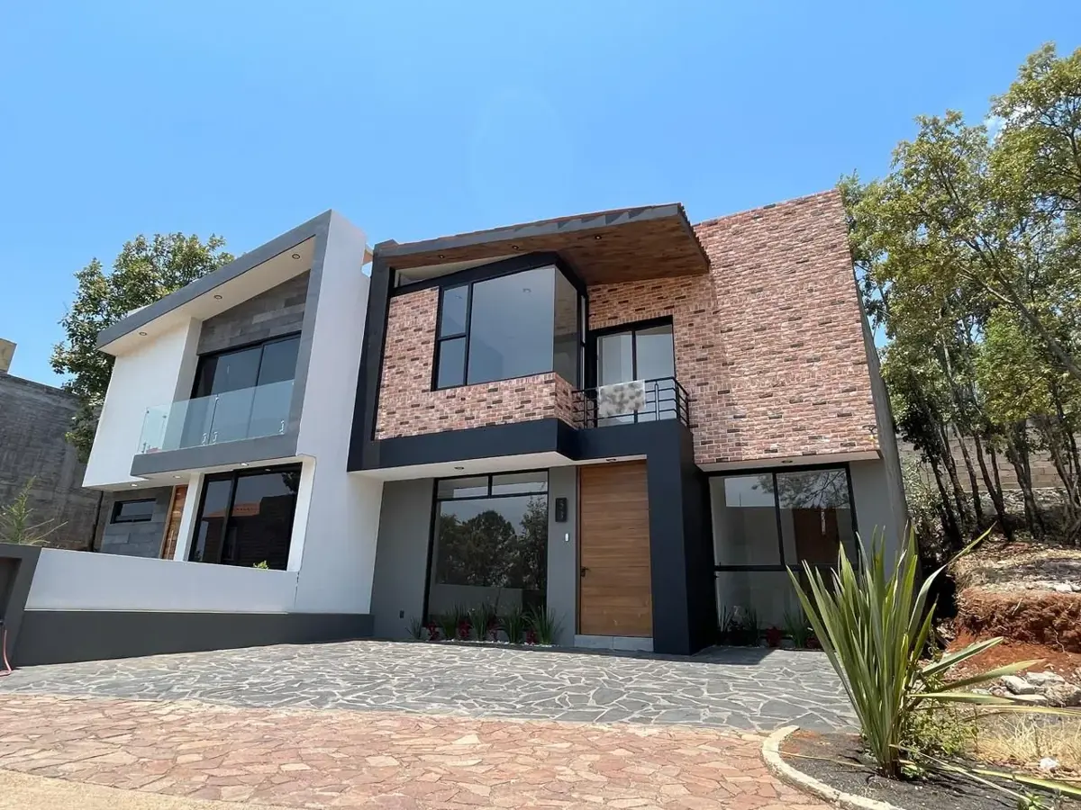 Casa en venta en Montaña Monarca III, Morelia — foto 1 de 17