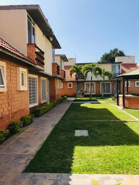 Casa en venta en Conj Hab Villareal Lomas de Cuautla, Cuautla — foto 2 de 17