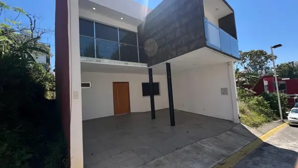Casa en venta en Morada del Quetzal (Tres Pasos), Emiliano Zapata, Veracruz de Ignacio de la Llave Casa en venta en Morada del Quetzal (Tres Pasos), Emiliano Zapata, Veracruz de Ignacio de la Llave
