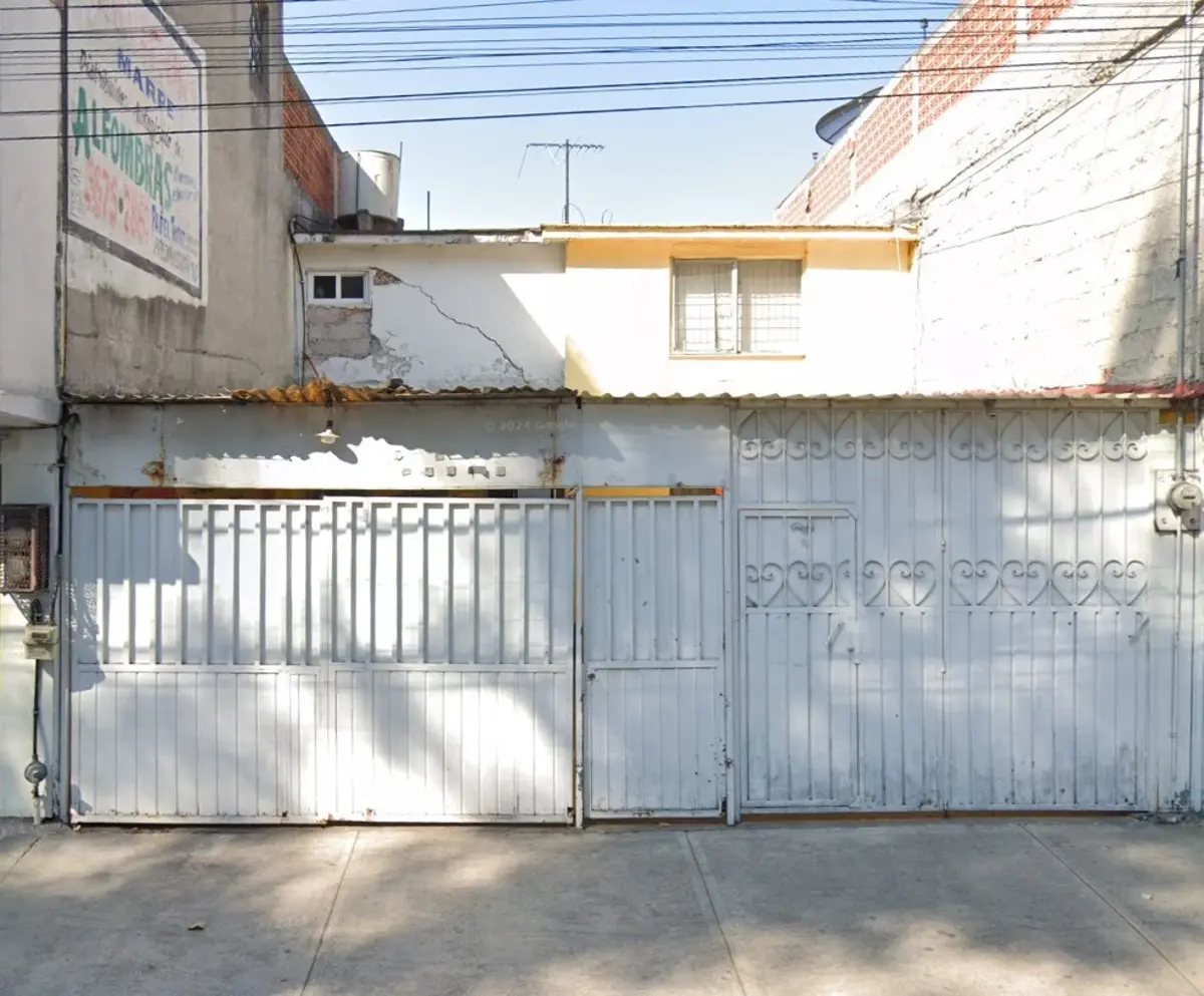 Casa en venta en Villa de las Flores 1a Sección (Unidad Coacalco), Coacalco de Berriozábal — foto 1 de 2