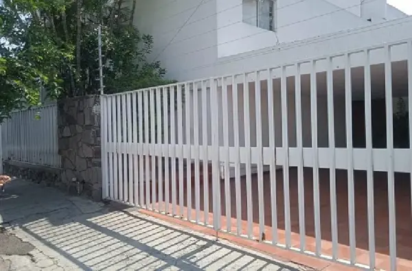 Casa en venta en Rojas Ladrón de Guevara, Guadalajara, Jalisco