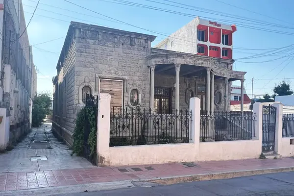 Casa en venta en Saltillo Centro, Saltillo — foto 2 de 16