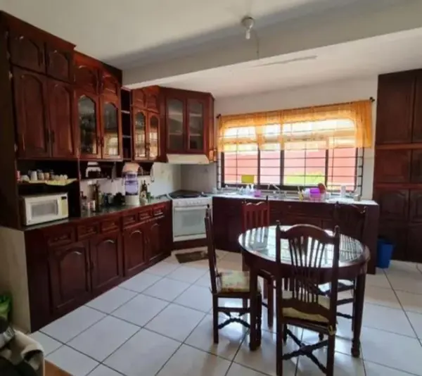 Casa en venta en Rosalinda, Celaya — foto 3 de 8