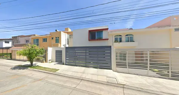 Casa en venta en Jardines Vallarta, Zapopan — foto 2 de 12