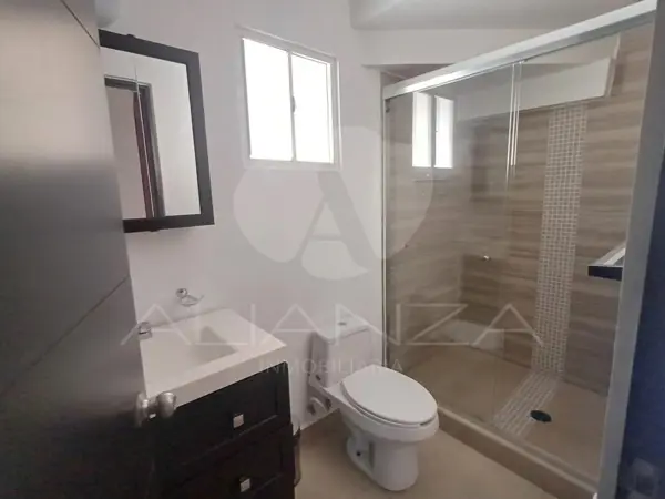 Casa en renta en Valle del Pedregal, Tijuana — foto 3 de 19