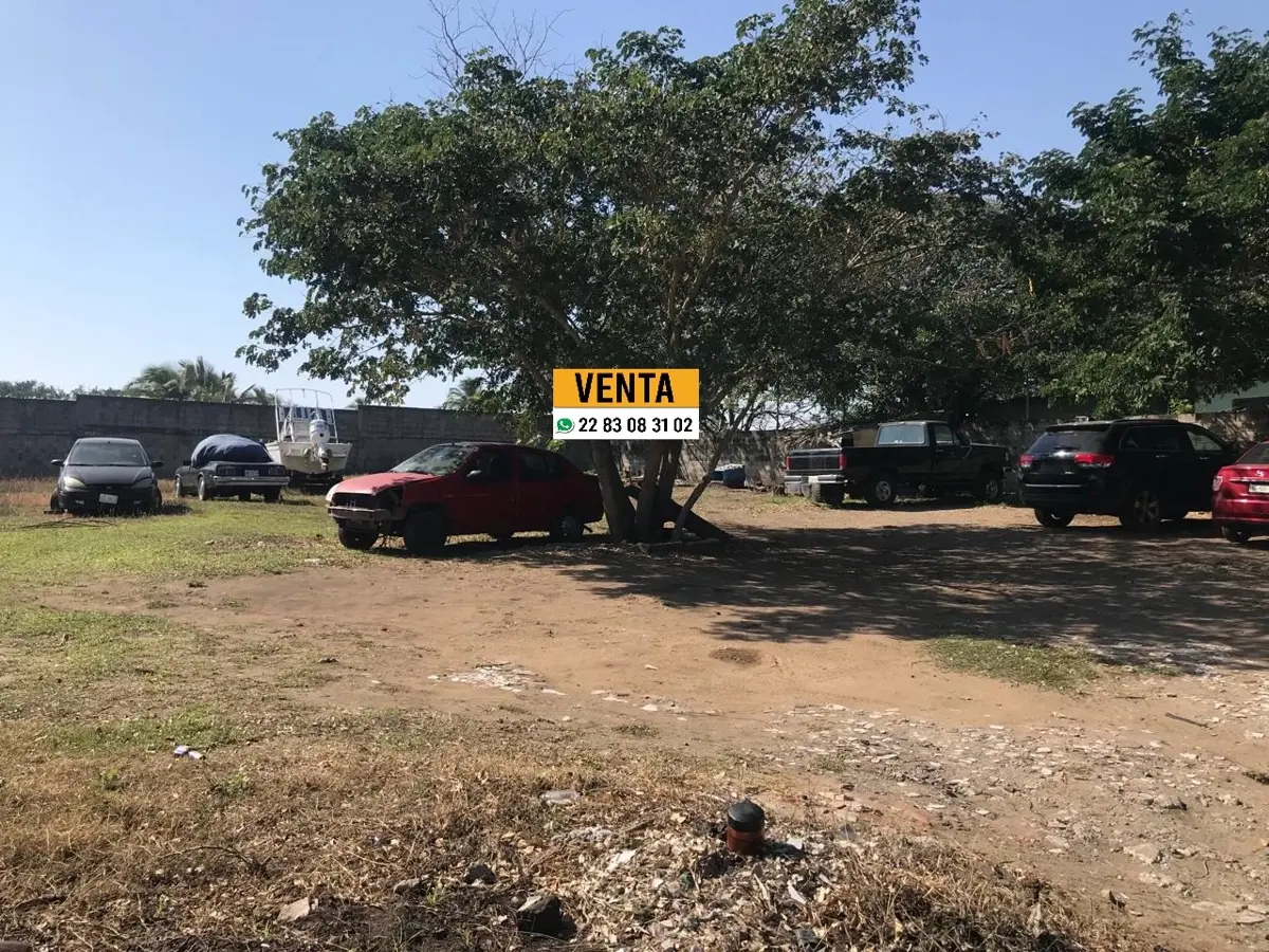 Terreno en venta en Joyas de Mocambo (Granjas los Pinos), Boca del Río — foto 1 de 3