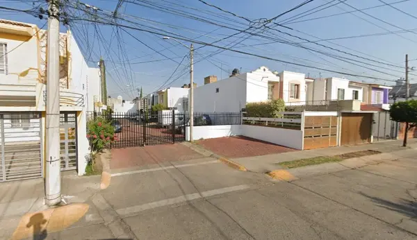 Casa en venta en Parques Del Nilo, Guadalajara — foto 3 de 7