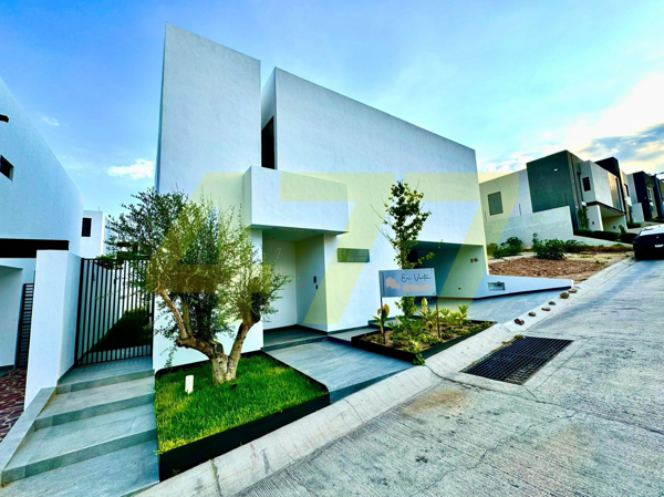 Casa en venta en Paseos del Molino, León — foto 2 de 22