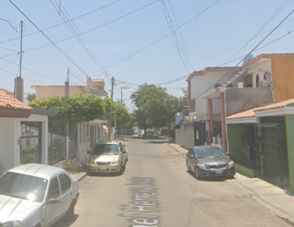 Casa en venta en INFONAVIT Humaya, Culiacán — foto 3 de 13