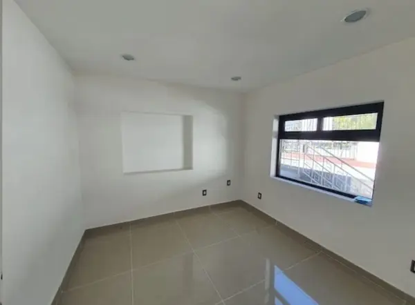 Casa en venta en Lomas de Chapultepec VIII Sección, Miguel Hidalgo — foto 2 de 10