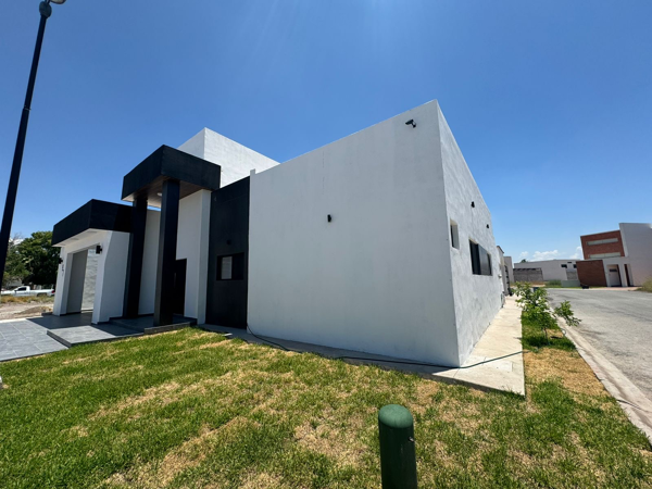 Casa en venta en Villas del Renacimiento, Torreón — foto 2 de 22