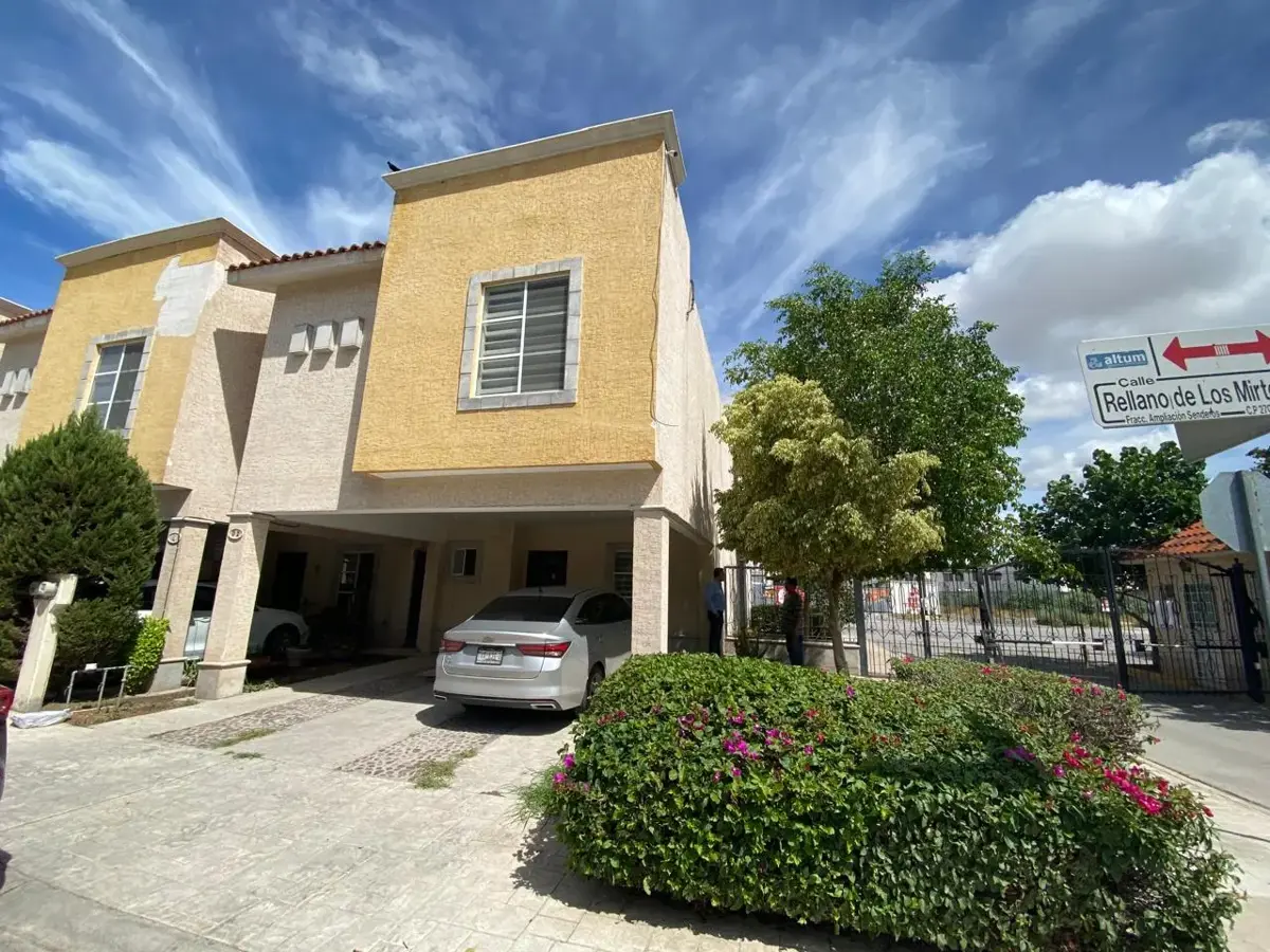 Casa en renta en Ampliación Senderos, Torreón — foto 1 de 17