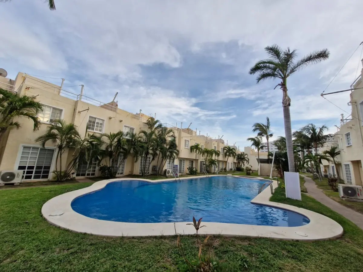 Casa en venta en Puente del Mar, Acapulco de Juárez — foto 1 de 18