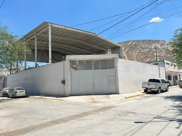 Bodega en venta en Las Luisas, Torreón, Coahuila de Zaragoza Bodega en venta en Las Luisas, Torreón, Coahuila de Zaragoza