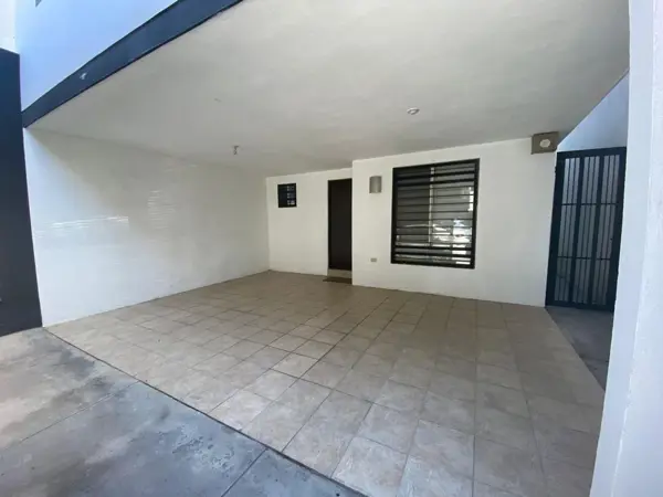 Casa en venta en Cumbres San Agustin, Monterrey — foto 2 de 15