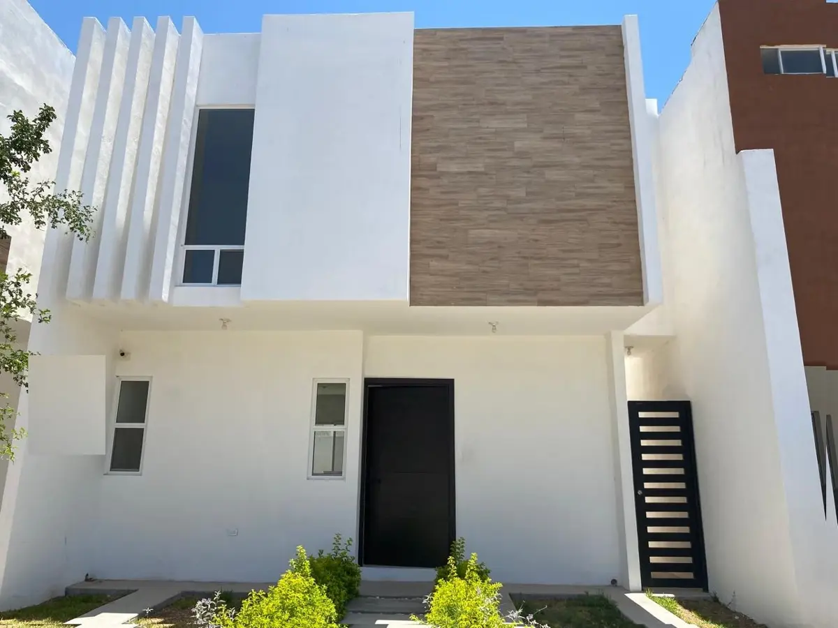 Casa en venta en Villas del Renacimiento, Torreón — foto 1 de 16