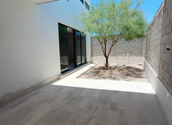 Casa en venta en El Cardenchal, Torreón — foto 2 de 21