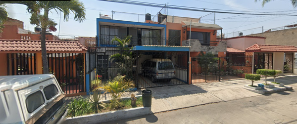 Casa en venta en Jardines del Rosario, Guadalajara — foto 3 de 10