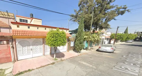 Casa en venta en Valle de Aragón 3ra Sección Oriente, Ecatepec de Morelos — foto 3 de 13