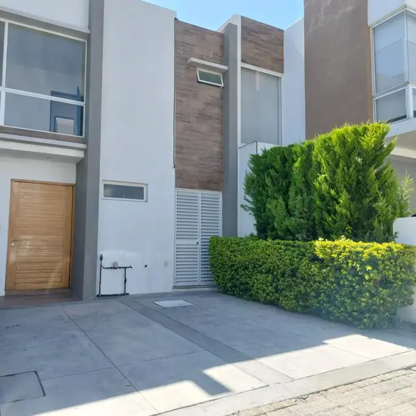 Casa en Lomas de Angelópolis, San Andrés Cholula, Puebla