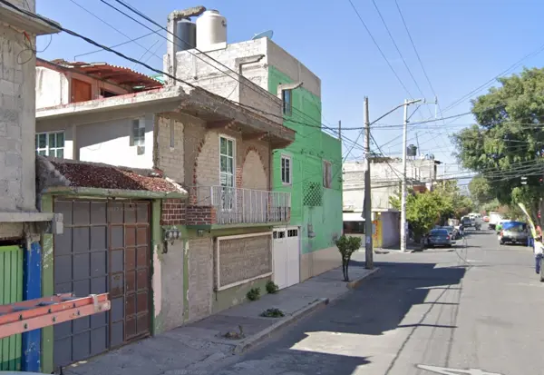 Casa en venta en Jose Lopez Portillo, Iztapalapa — foto 2 de 25