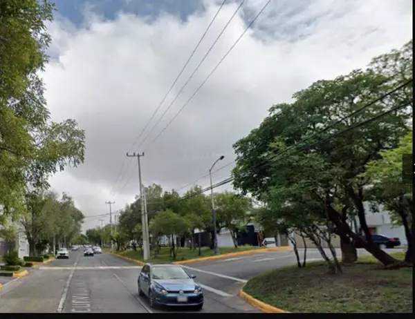 Casa en venta en Ciudad Satelite, Naucalpan de Juárez — foto 2 de 6