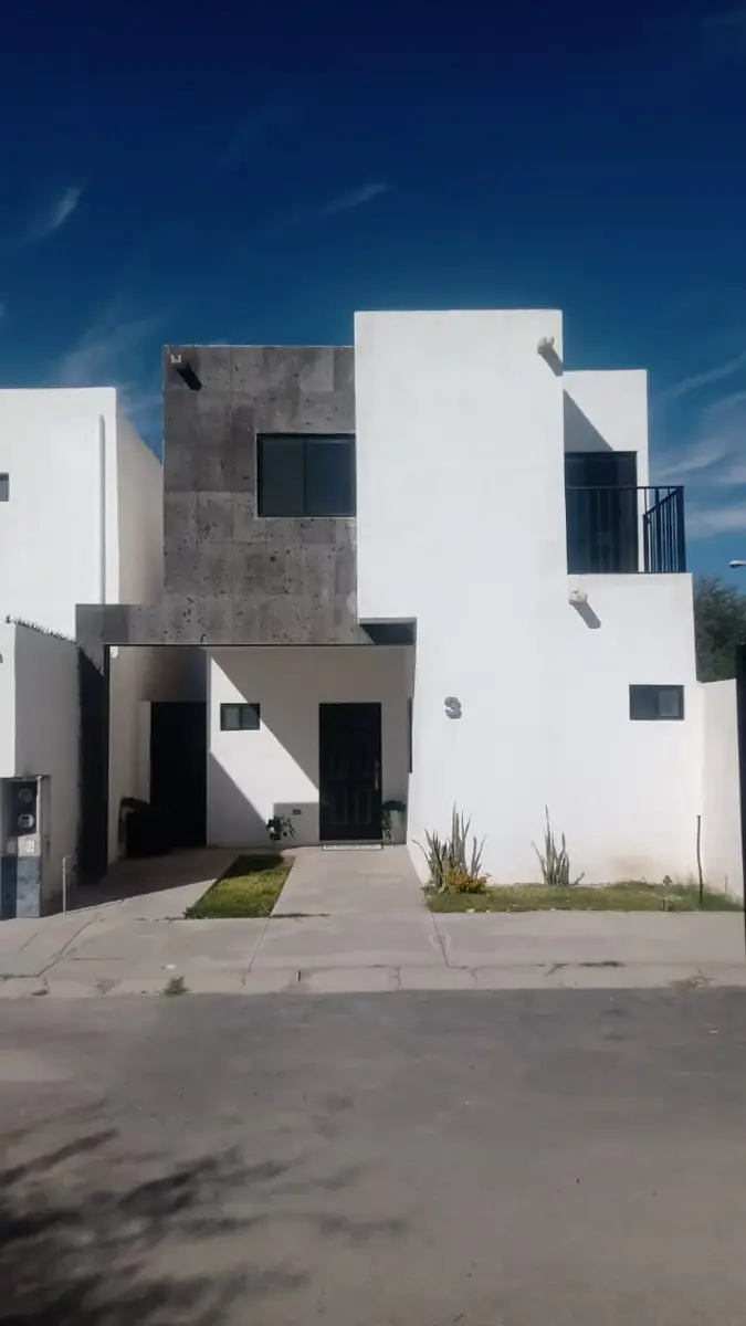 Casa en venta en Las Puertas del Desierto, Torreón — foto 1 de 17