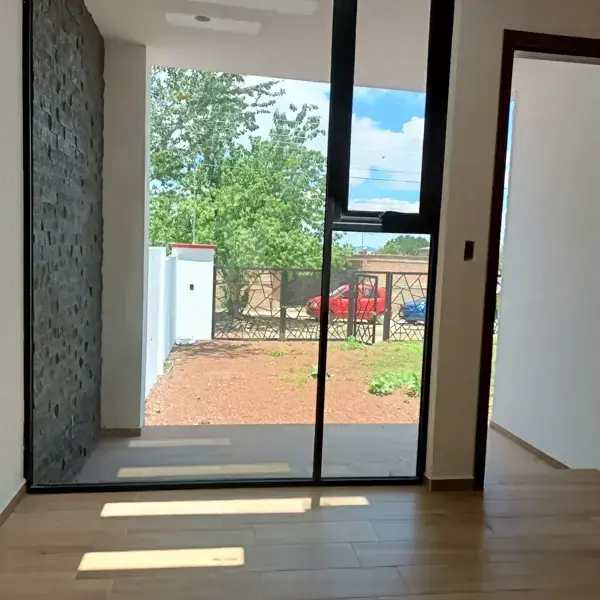 Casa en venta en Granjas Banthí Sección Solares, San Juan del Río — foto 2 de 12