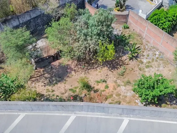 Terreno en venta en Lomas de Cortes, Cuernavaca — foto 3 de 8